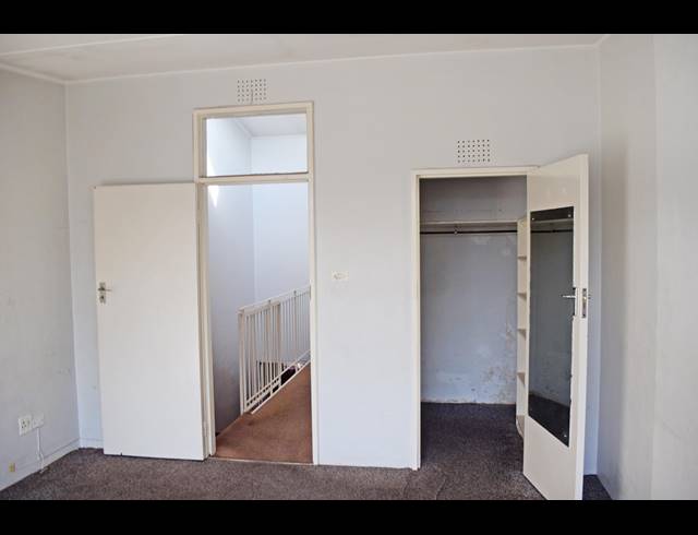 2 BEDROOM APARTMENT FOR SALE IN SAVOY ESTATE